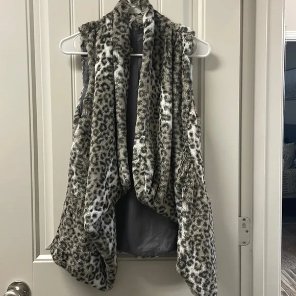 Democracy fur clearance vest